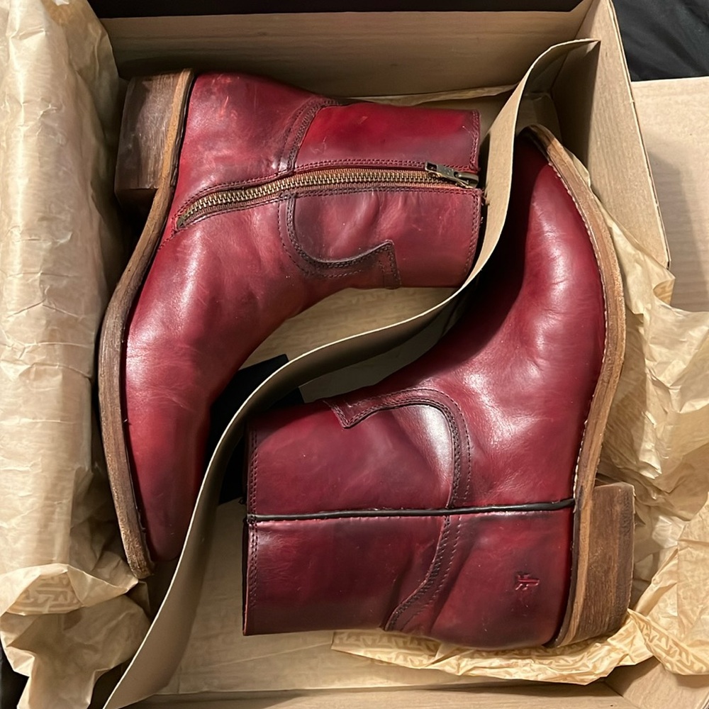 Red Frye Billy Inside Zip Booties